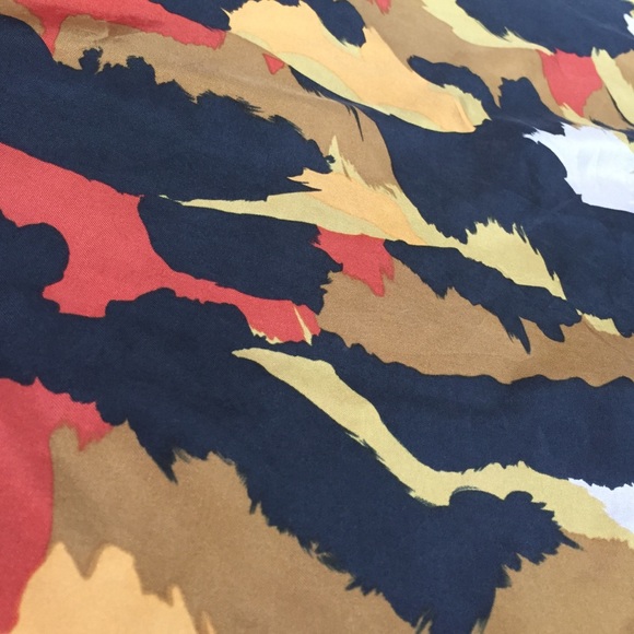 ©Givenchy silk box scarf 🔆 - Picture 3 of 3