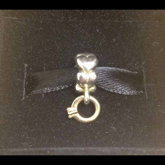 Pandora bead
