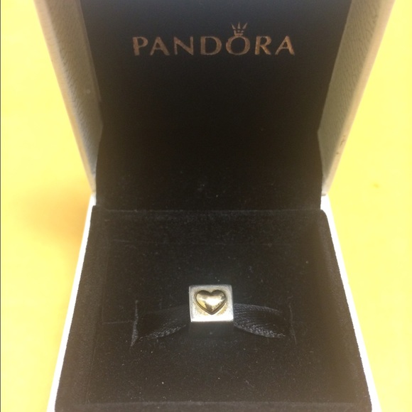 Pandora bead