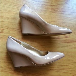 Nude Patent Wedges