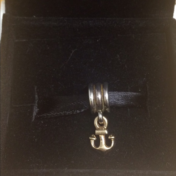 Pandora bead