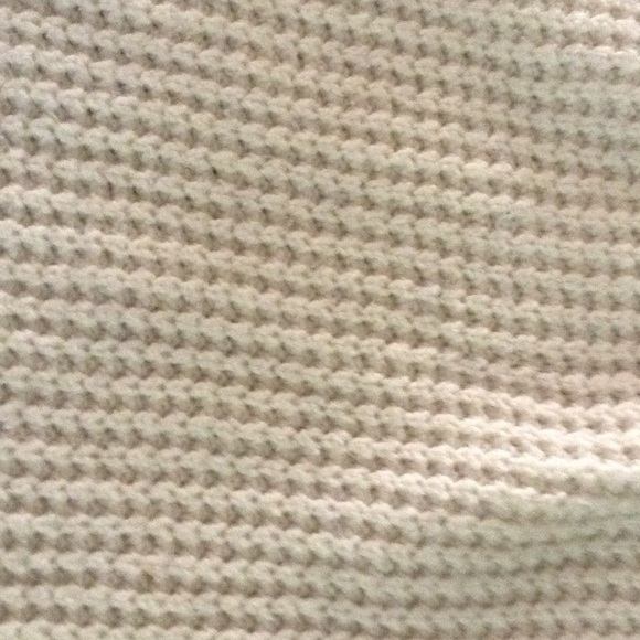 Over resized sweater!! - Picture 2 of 3