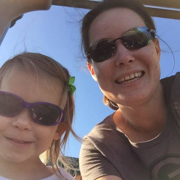 Meet your Posher, Angie - Picture 1 of 1