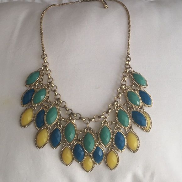 Multi colored necklace