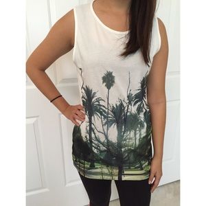 Uniqlo SPRZ tank top