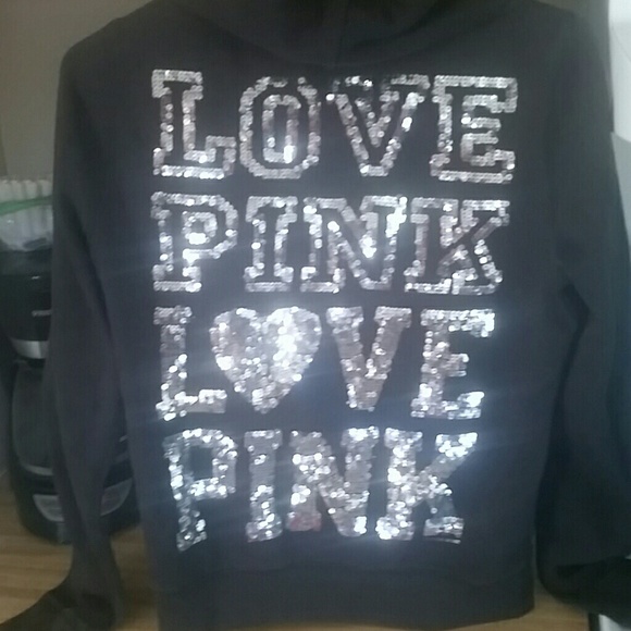 Love PINK sweatshirt very rare! Brand new