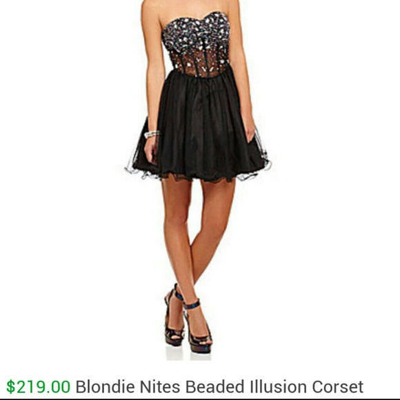 Cocktail dress only wore for 2 hours