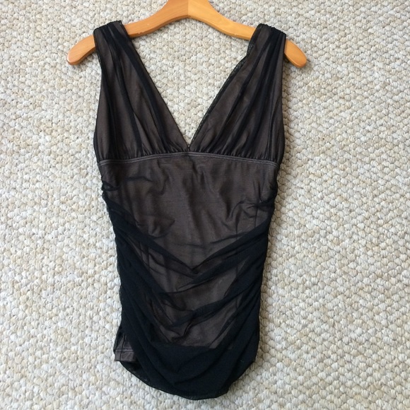 Black sheer with tan under layer top. Size S. - Picture 1 of 2