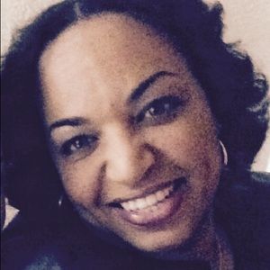 Meet your Posher, Suzette