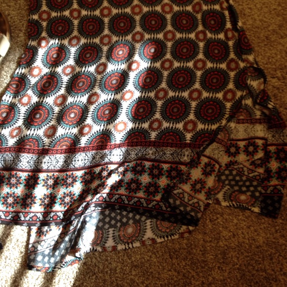 Bohemian Tank - Picture 2 of 3