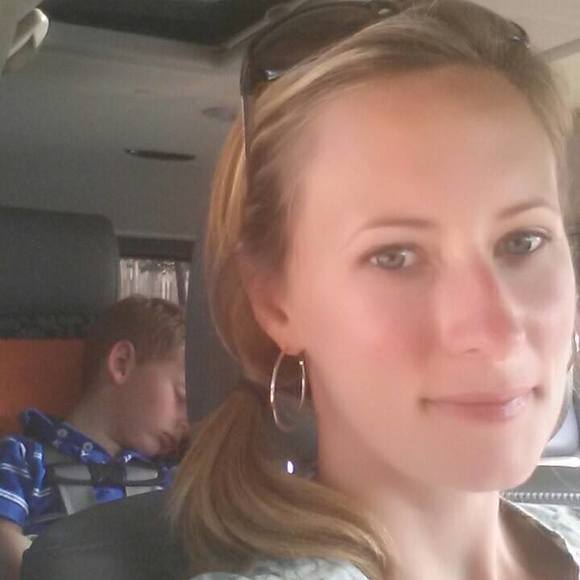 Meet your Posher, Natasha - Picture 1 of 1
