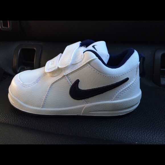 le scarpe nike baby boy poshmark le scarpe nike baby boy poshmark