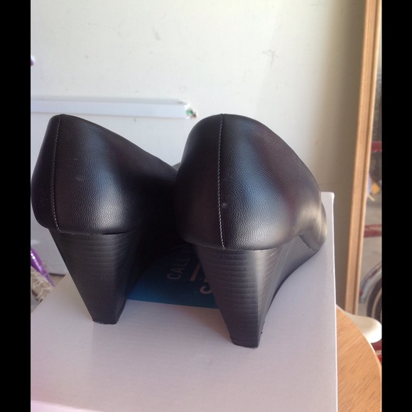 Wedge shoe