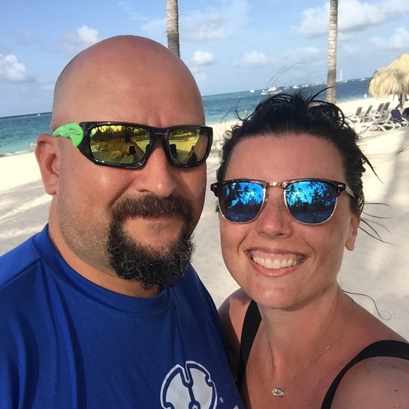 Meet your Posher, Jennifer - Picture 5 of 8