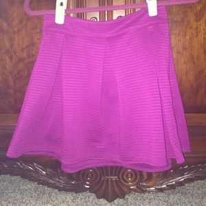 pink/purple pleated and stripped skirt