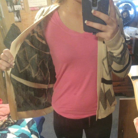 Cardigan - Picture 2 of 2