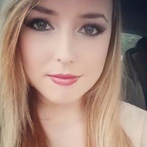 Meet your Posher, Bella