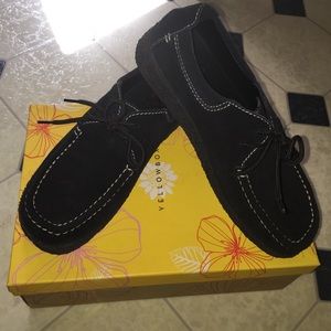 black low top wallaby like shoes