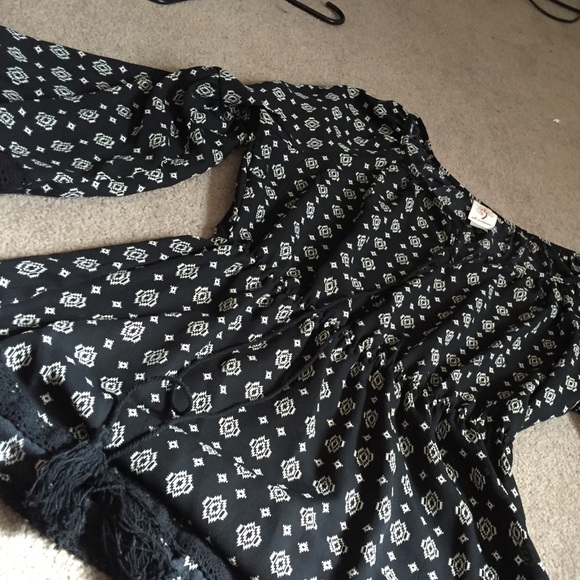 Top - Picture 3 of 3