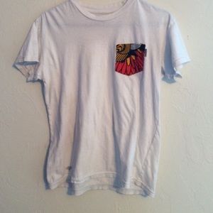 Serengetee pocket t shirt