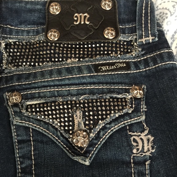 Miss Me jeans, like new, size 28 skinny