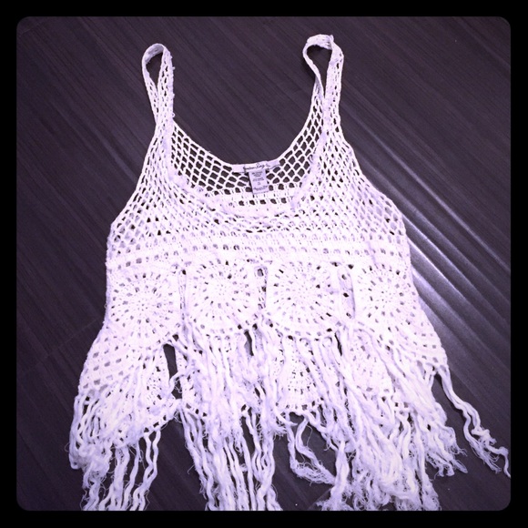 ❣SOLD IN BUNDLE❣ Crochet Top