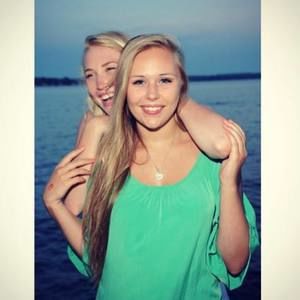 Meet your Posher, Rachael