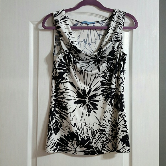 Black and white top