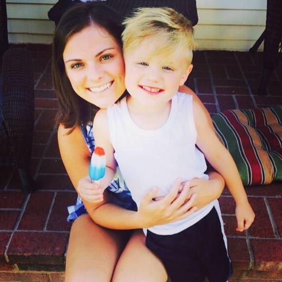 Meet your Posher, Sammie - Picture 1 of 1