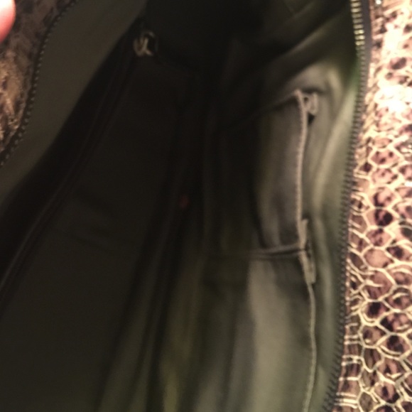 Calvin Klein leather bag - Picture 3 of 4