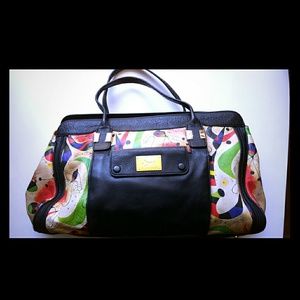 Icon italian leather handbag