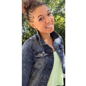 Meet your Posher, Abbey