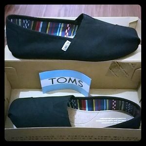 Toms shoes