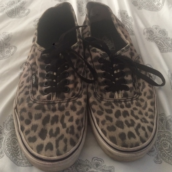 FINAL PRICE, TRASHING SOON! snow leopard vans