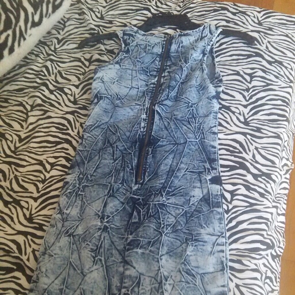 Medium size tight Jean dress