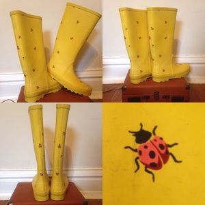 Adorable lady bug rain boots