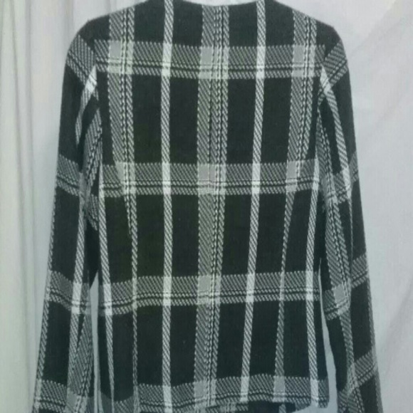 Jacket - Picture 3 of 4