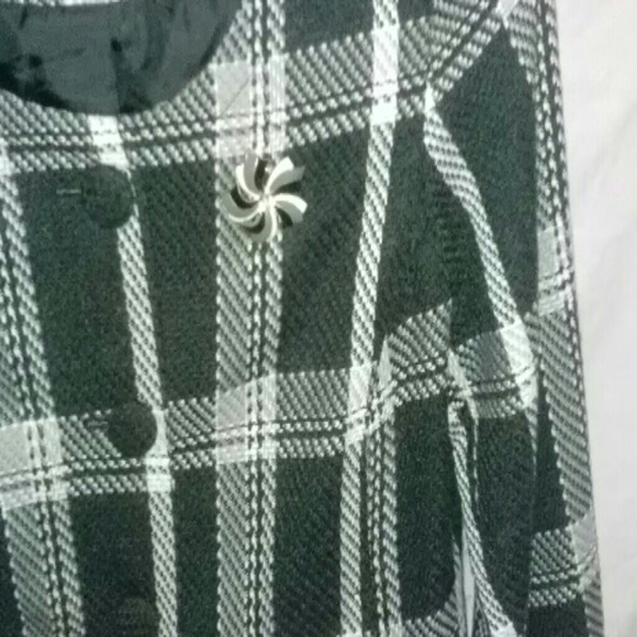 Jacket - Picture 4 of 4