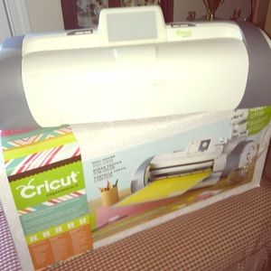 Cricut Expression 2