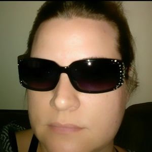 Guess Women's Rectangle Black Sunglasses