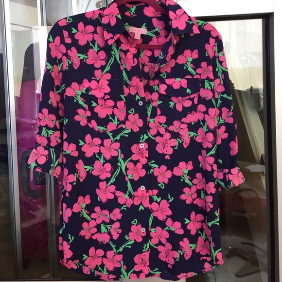 Button up Lilly Pulitzer top