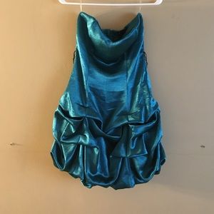 Strapless emerald bubble dress