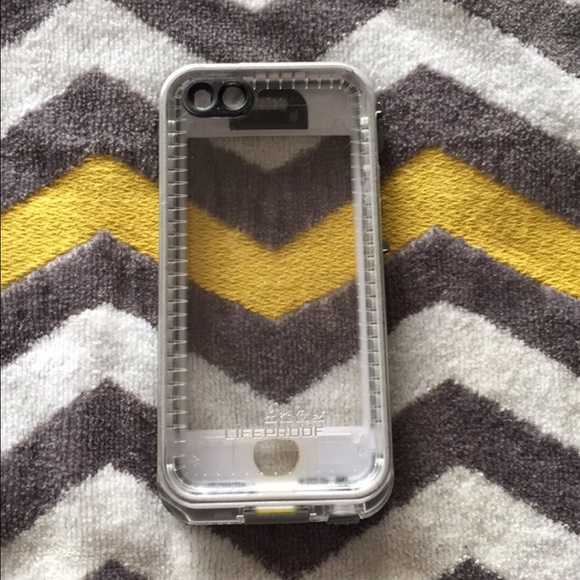 iPhone 5/5s "nüüd" Lifeproof case