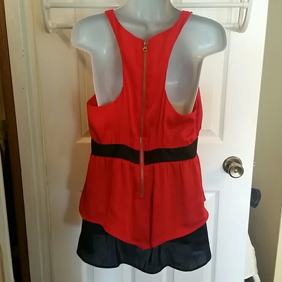 Cute red and dark navy blouse - Picture 2 of 2