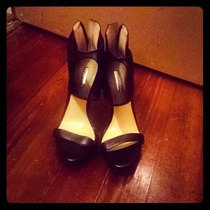 Bcbg shoes