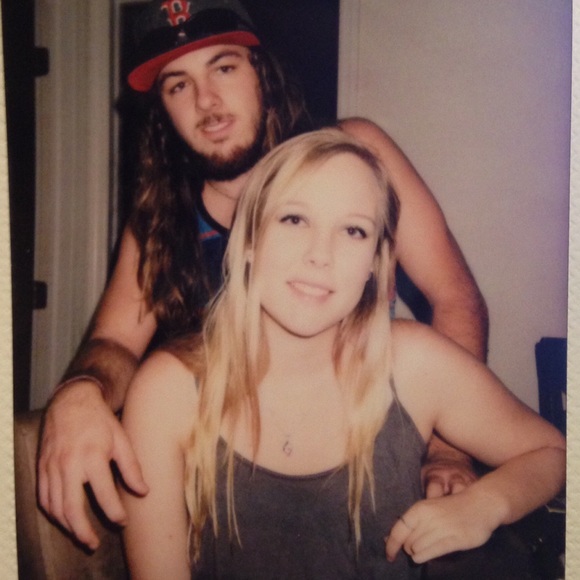 Meet your posher, Taylor.