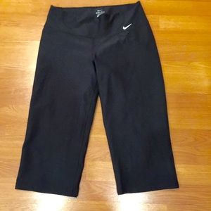 Nike size medium workout capris size medium