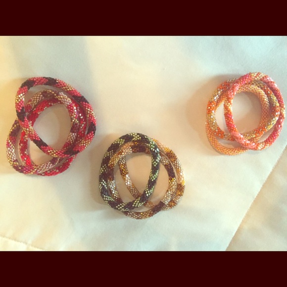Lily and Laura bracelets! 9 different colors - Picture 1 of 1