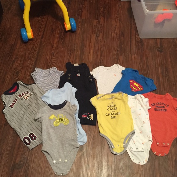 10 baby boy onesies. 6 month - Picture 1 of 1