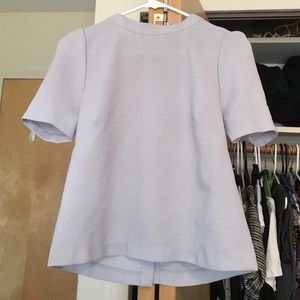 Grey cropped top w pleated sleeve detail